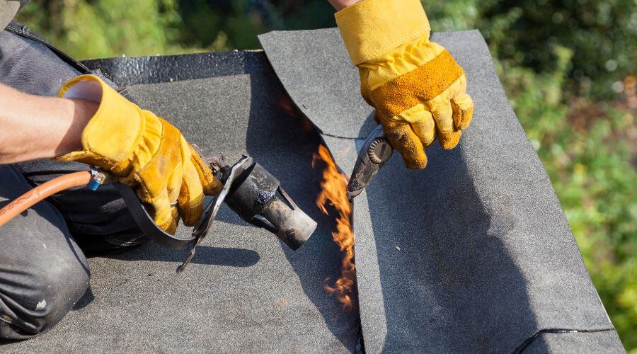 Expert tile roof repair services in San Lorenzo, PR